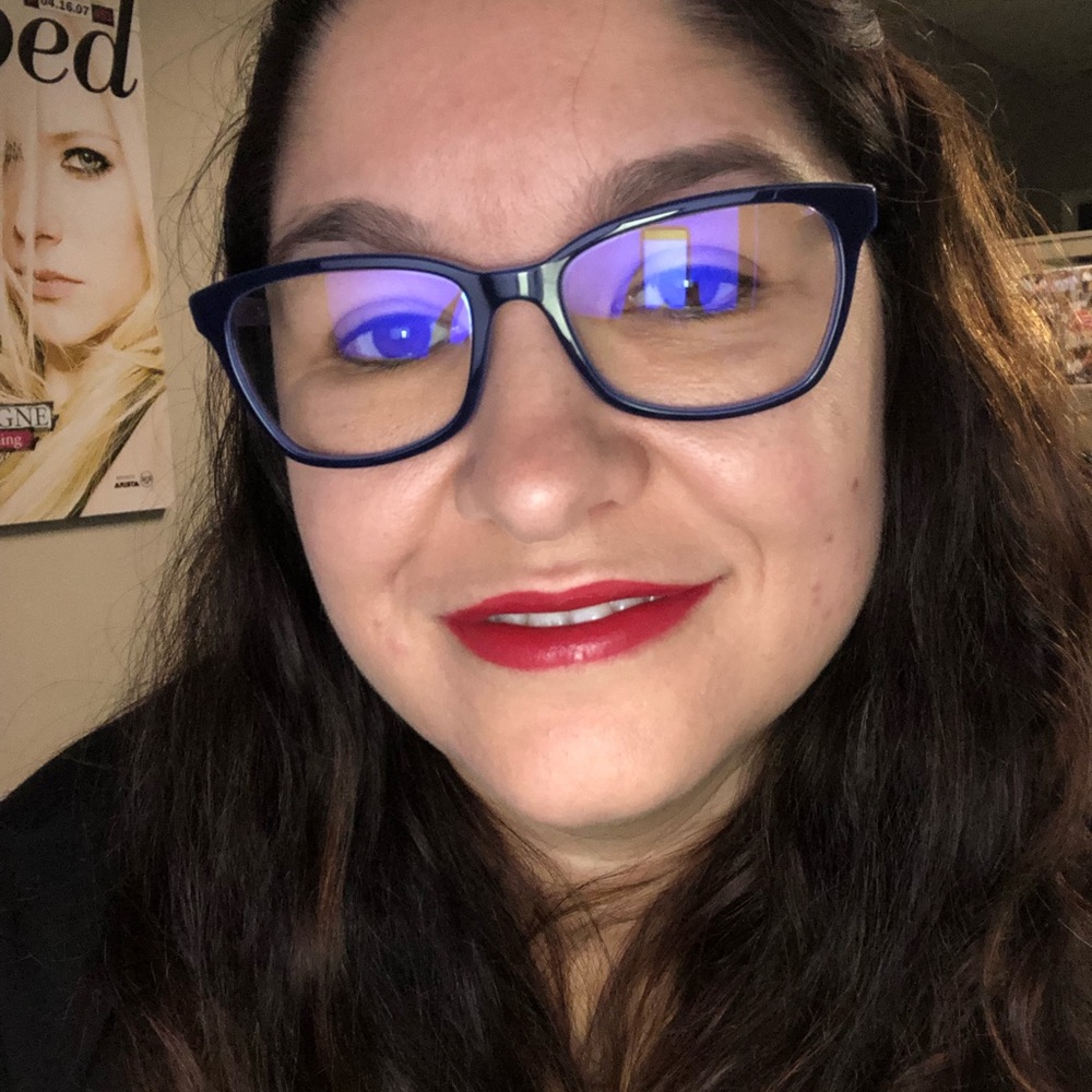 Meet your Posher, Lori